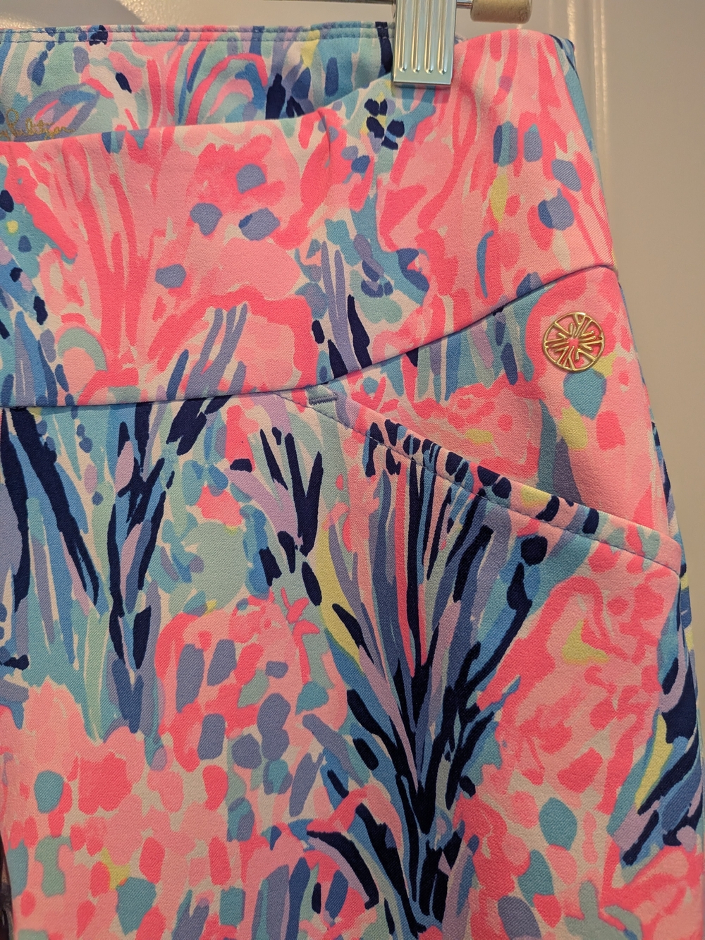 Lilly Pulitzer Luxletic Corso Pant in "Celestial Blue Seek and Seal - Picture 7 of 7